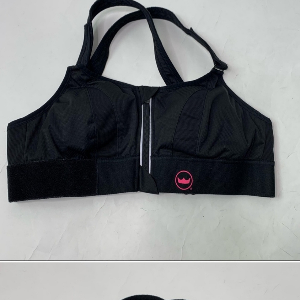 SheFIT Women's Black Adjustable Ultimate Sports Bra, Size Medium